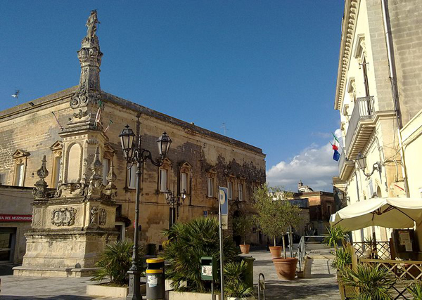 Piazza_Lequile